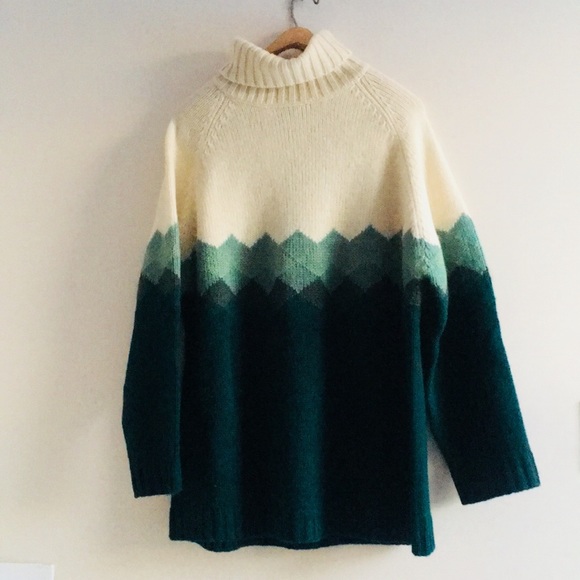 skyr Sweaters - Cozy Turtleneck Sweater